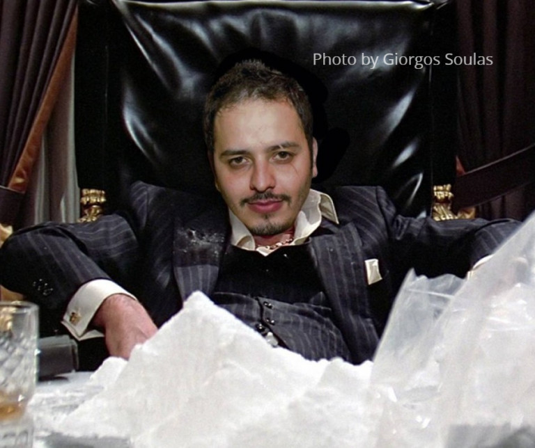 Αλέξανδρος Τσουβέλας: Ο Άνθρωπος “Μάινα”