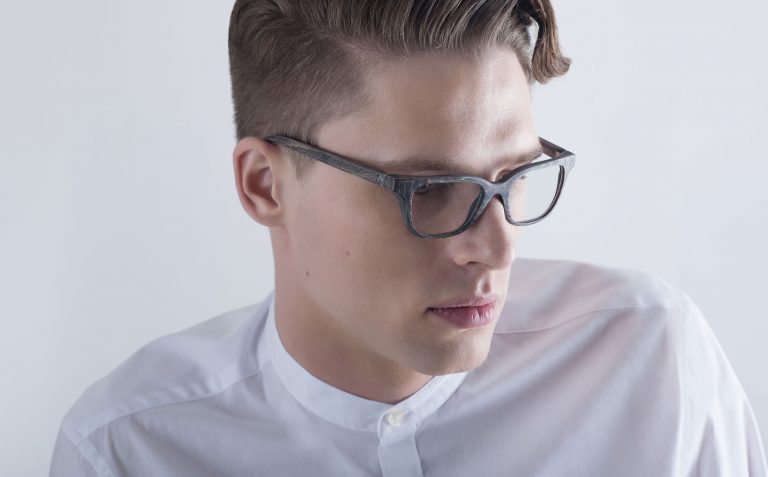 Η Apple των Γυαλιών είναι Ελληνική!