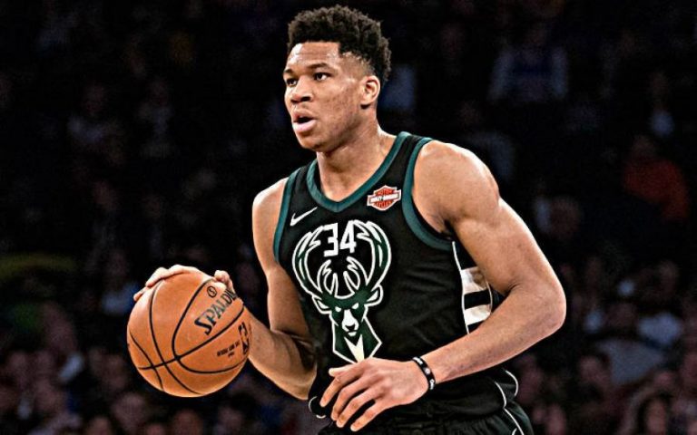 Η FAZ γράφει για την ιστορία του Γιάννη Αντετοκούνμπο – “Το μπάσκετ ήταν αυτό που του άλλαξε τη ζωή”