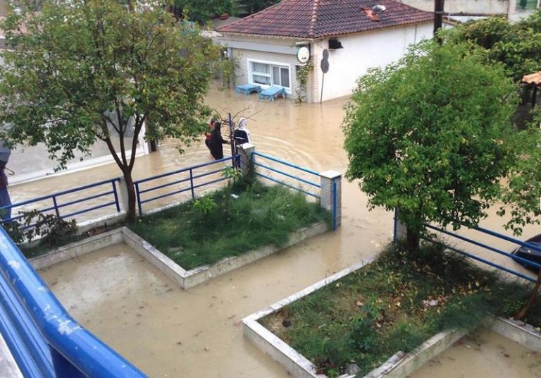 Λευκάδα: Εικόνες βιβλικής καταστροφής από την κακοκαιρία -Πλημμύρισαν σπίτια και ξενοδοχεία