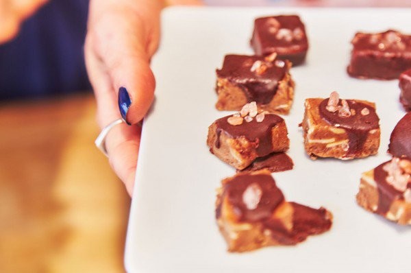 sakara-5-e1440616566876-600x398