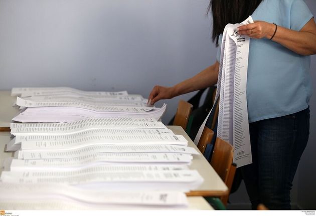 Μάχη για την ανακύκλωση εκατομμυρίων ψηφοδελτίων – Χάθηκαν 150.000 δέντρα στις εκλογές