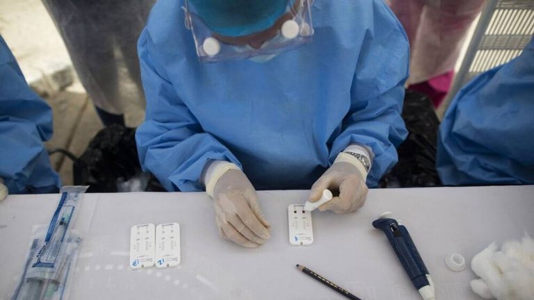 Ανησυχία επιδημιολόγων: Είμαστε μπροστά σε ένα 4ο κύμα