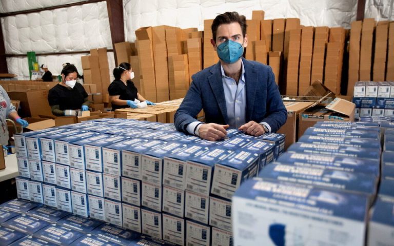 ΗΠΑ – κορωνοϊός: Οι ειδικοί συνιστούν μάσκα σε εσωτερικούς χώρους