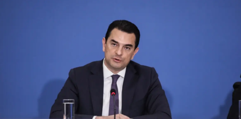 Κινούμαι Ηλεκτρικά 2 – Κώστας Σκρέκας: Νέο πρόγραμμα επιδότησης ηλεκτρικών οχημάτων