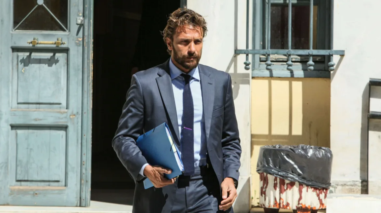 Διέρρηξαν το αυτοκίνητο του δικηγόρου Γιάννη Μαρακάκη