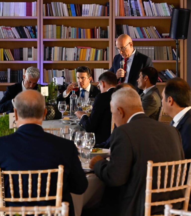 Έντονες ζυμώσεις, διεργασίες και προετοιμασίες για την Ελληνική Συμμετοχή στο Davos