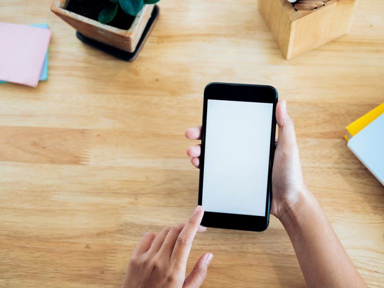 ΑΑΔΕ: Έλεγχος αποδείξεων μέσω smartphone