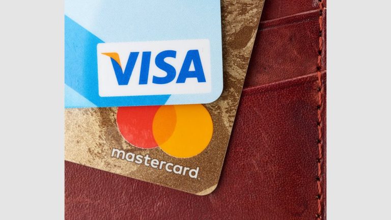 Οξύνεται ο ανταγωνισμός στις ψηφιακές πληρωμές