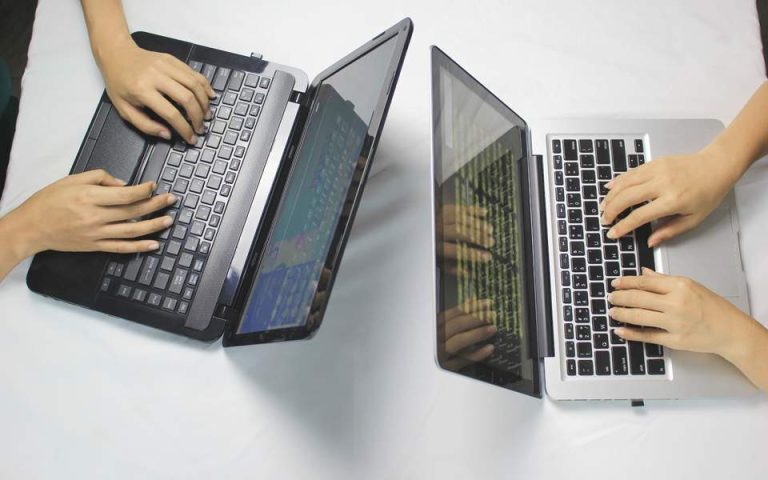 Ξεπέρασαν το 1 δισ. οι ψηφιακές συναλλαγές με το Δημόσιο το 2022