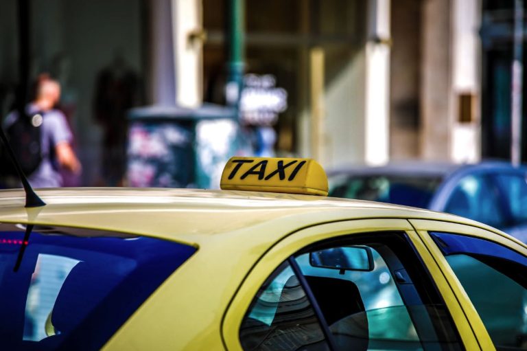 Χωρίς ταξί η Αθήνα σήμερα λόγω 24ωρης απεργίας