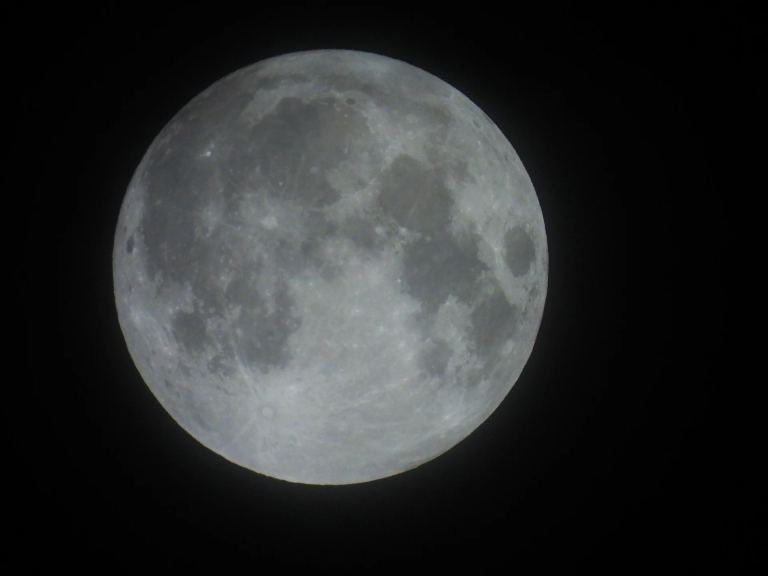 Η πανσέληνος Οκτωβρίου 2024: Το «Φεγγάρι του Κυνηγού» και η σημασία του