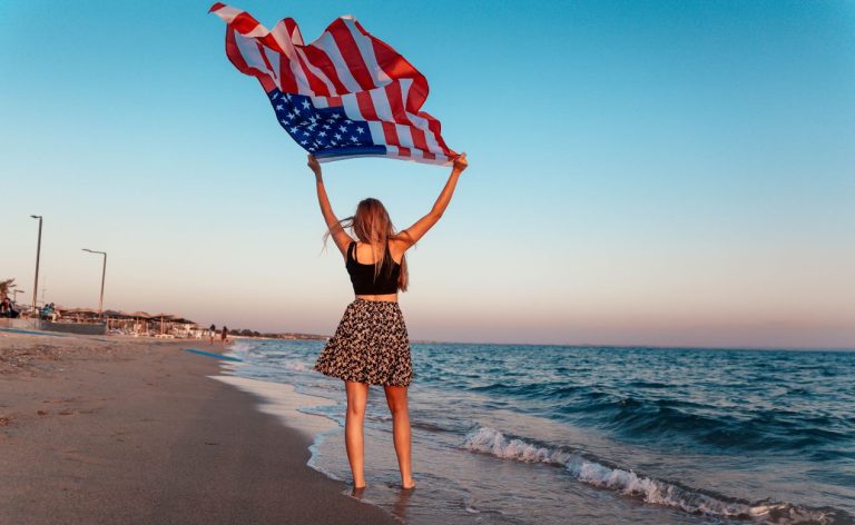 Ρεκόρ αμερικανών επισκεπτών στην Ελλάδα