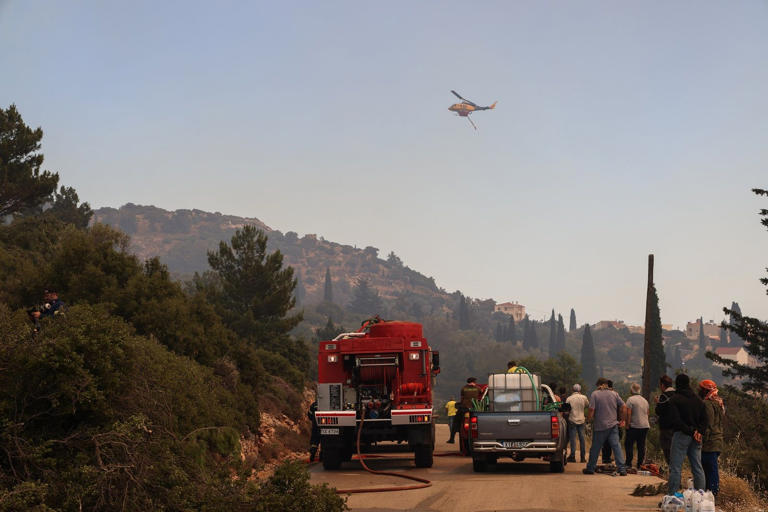 Χίος: Συνεχίζεται η μάχη με τις φλόγες – Νέο μήνυμα από το 112