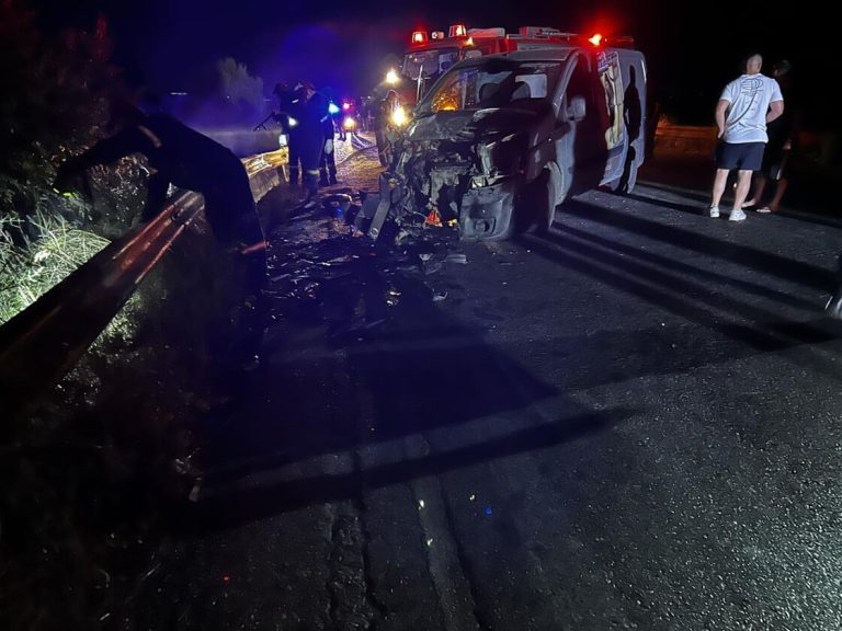 Αγρίνιο: Πώς συνέβη το τροχαίο με θύμα τον 21χρονο που απανθρακώθηκε